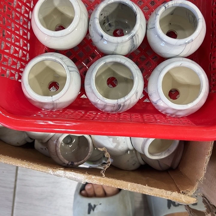 微瑕陶瓷花盆满9.9发