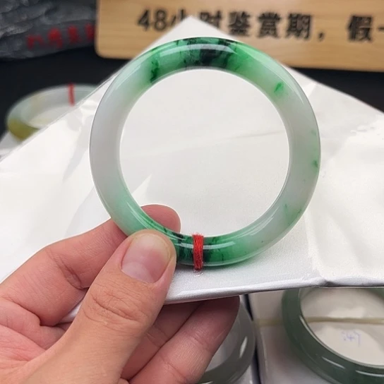 未镶嵌手镯翡翠手镯-8