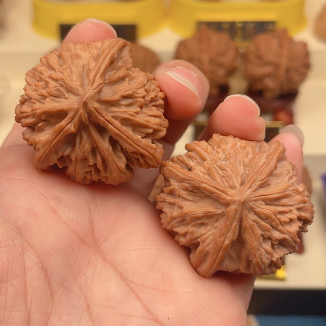 把件文玩核桃丁字三棱40