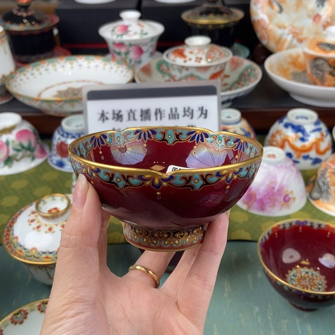 陶瓷的设计师设计风格的