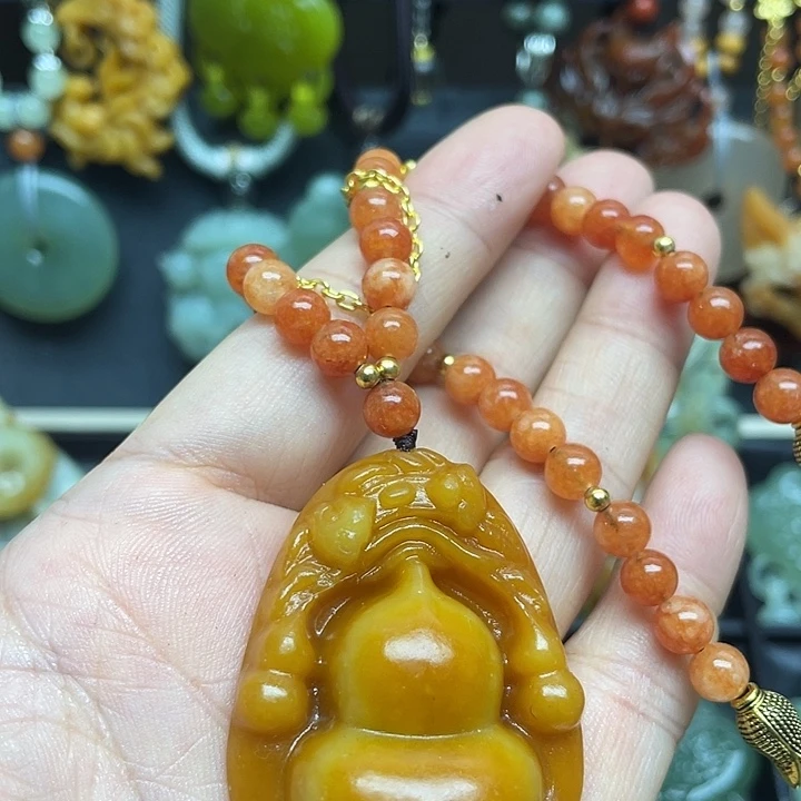 未镶嵌蛇纹石玉颈饰