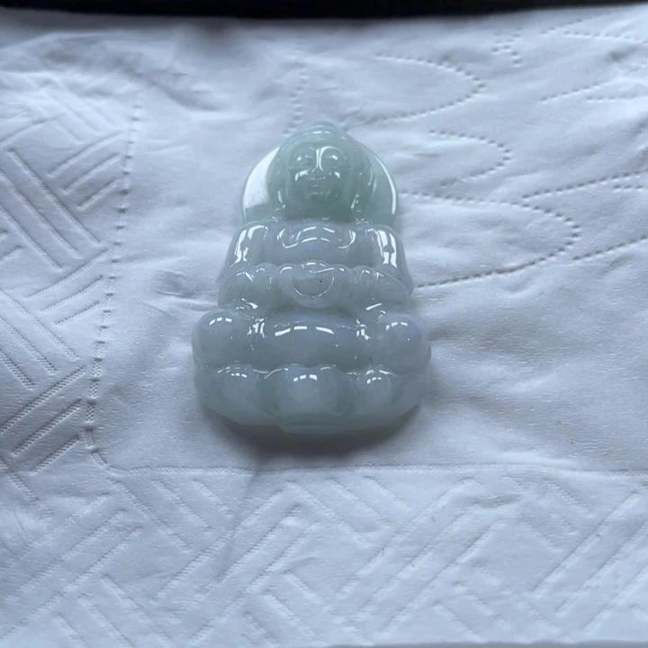 翡翠未镶嵌颈饰挂件