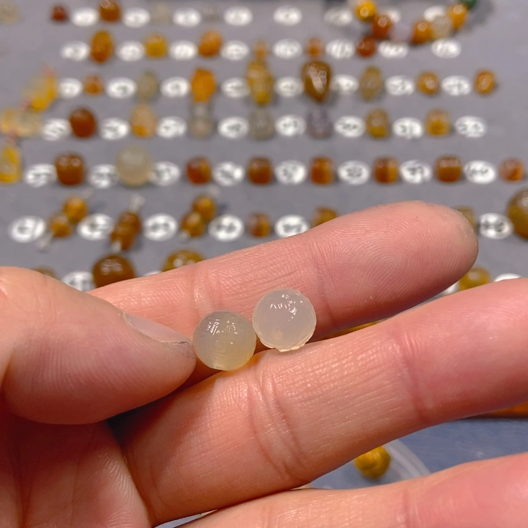 福***多玛瑙/玉髓合金颈饰珠