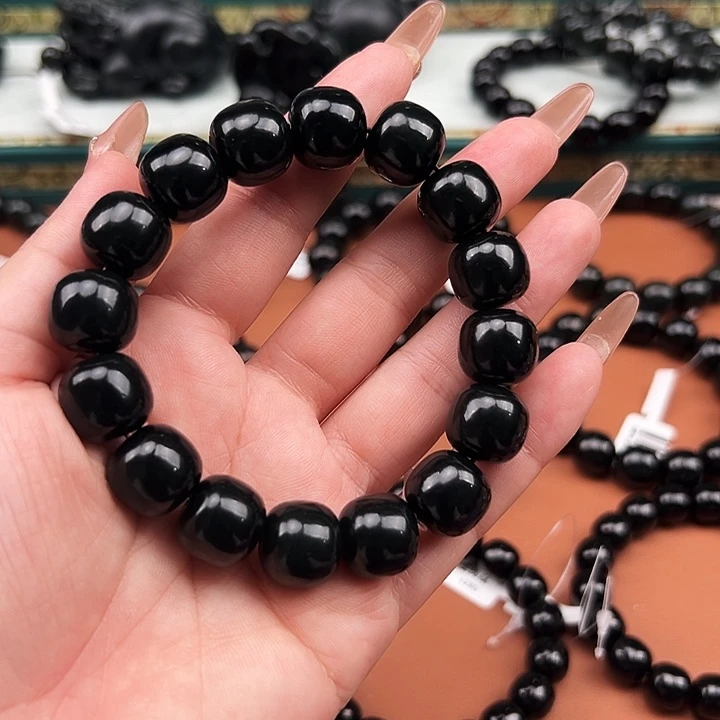 和田玉未镶嵌手串