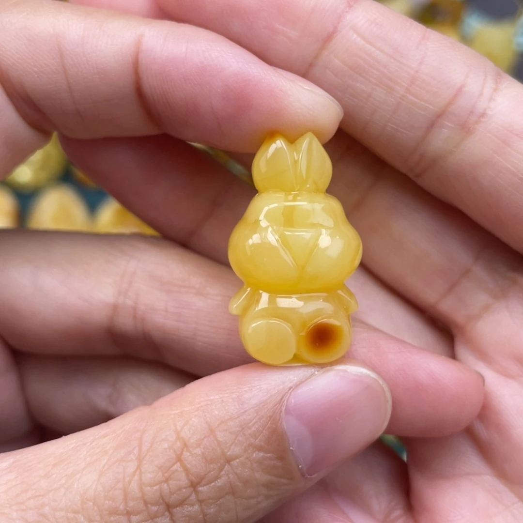 裸石琥珀未镶嵌蜜蜡