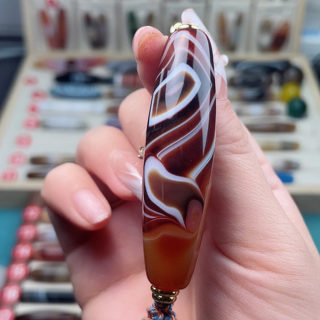 玛瑙/玉髓珠宝半成品未镶嵌蒙***莎