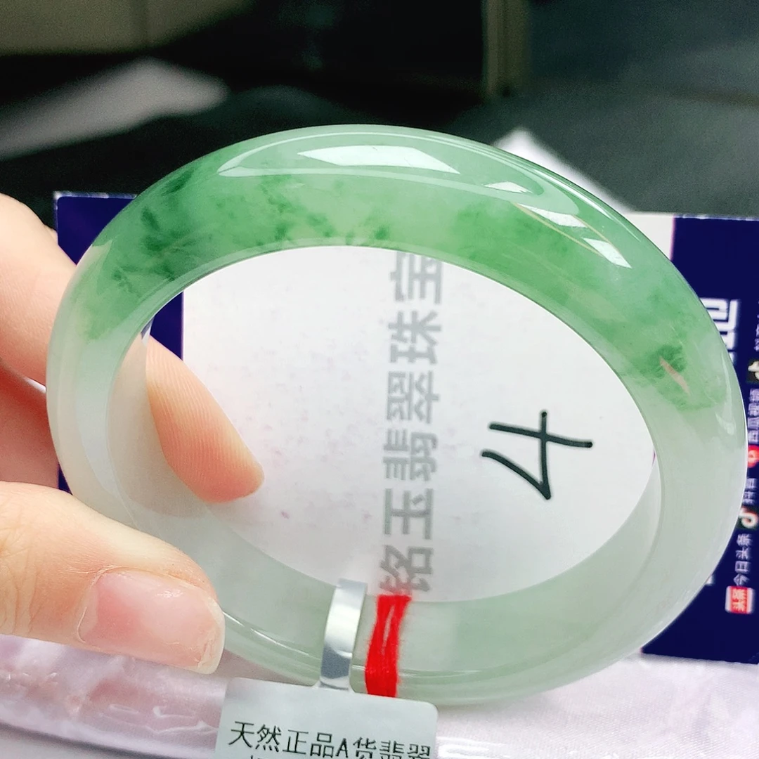 翡翠手镯未镶嵌缅甸天然a货翡翠手镯