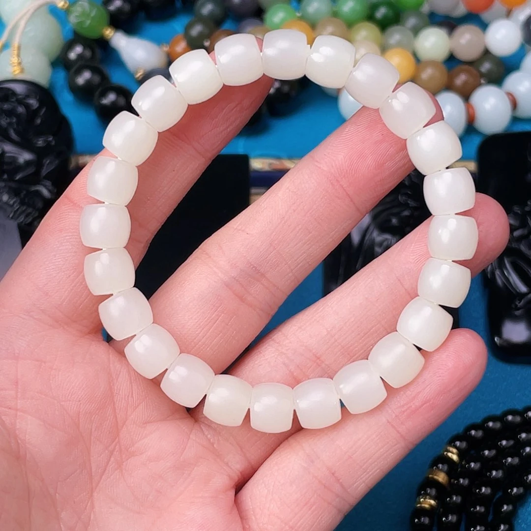 和田玉手链未镶嵌8*2