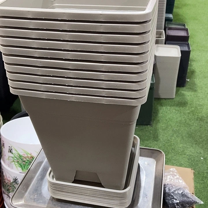 塑料方形口23高25带拖灰白10个