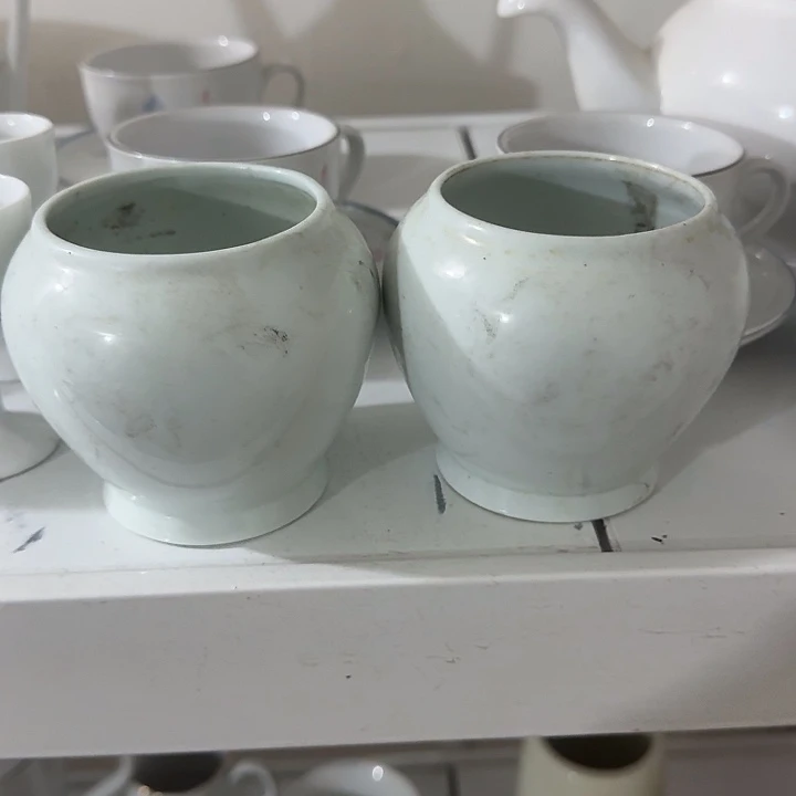 茶盏陶瓷盘子啥都有