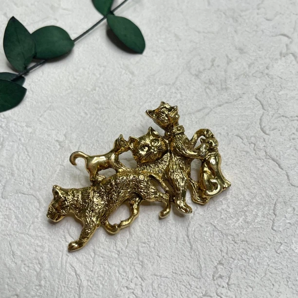 铜合金胸针 【六六中古】孤品复古胸针th5227