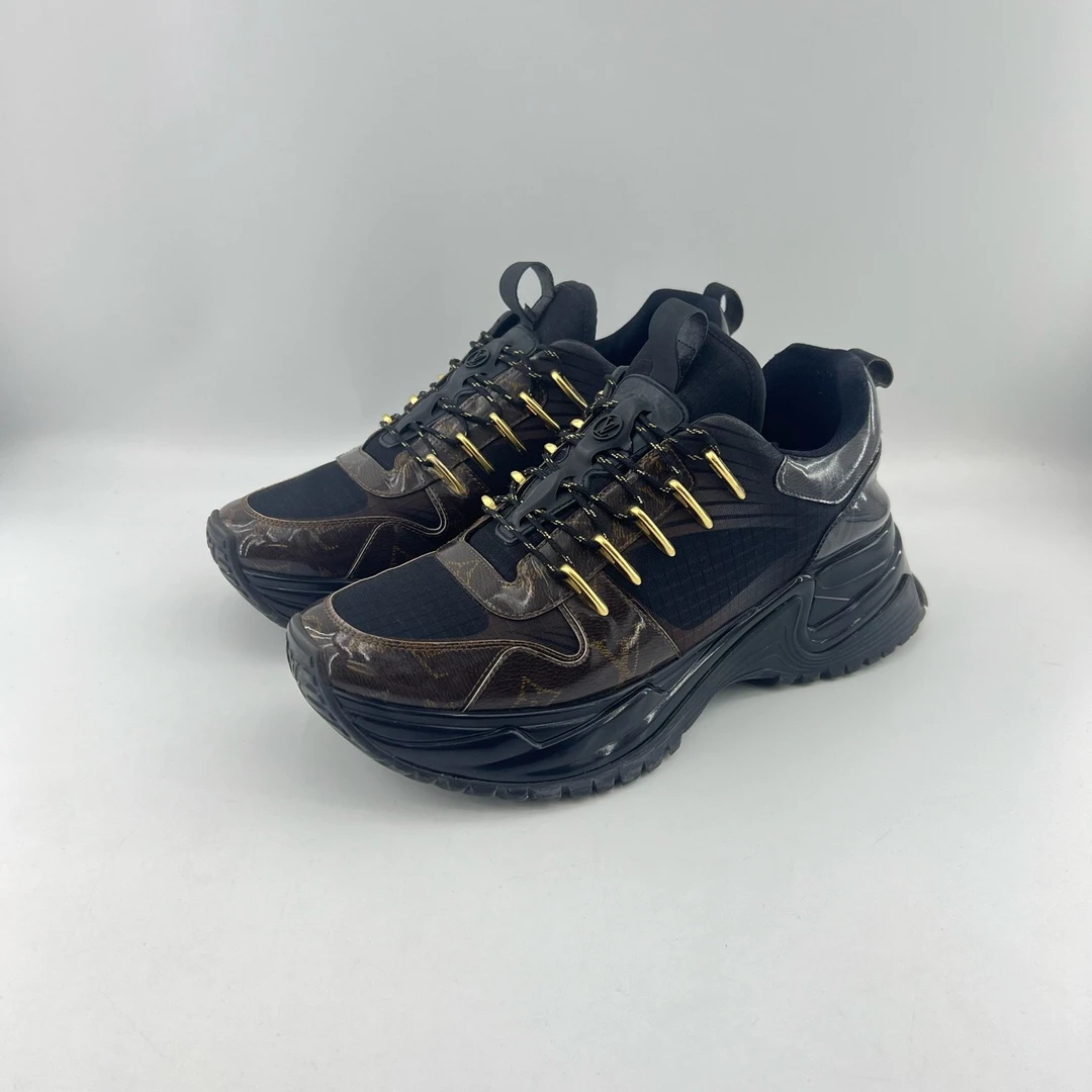 95新 LouisVuitton/路易威登 41.5码/皮革休闲鞋/11197991