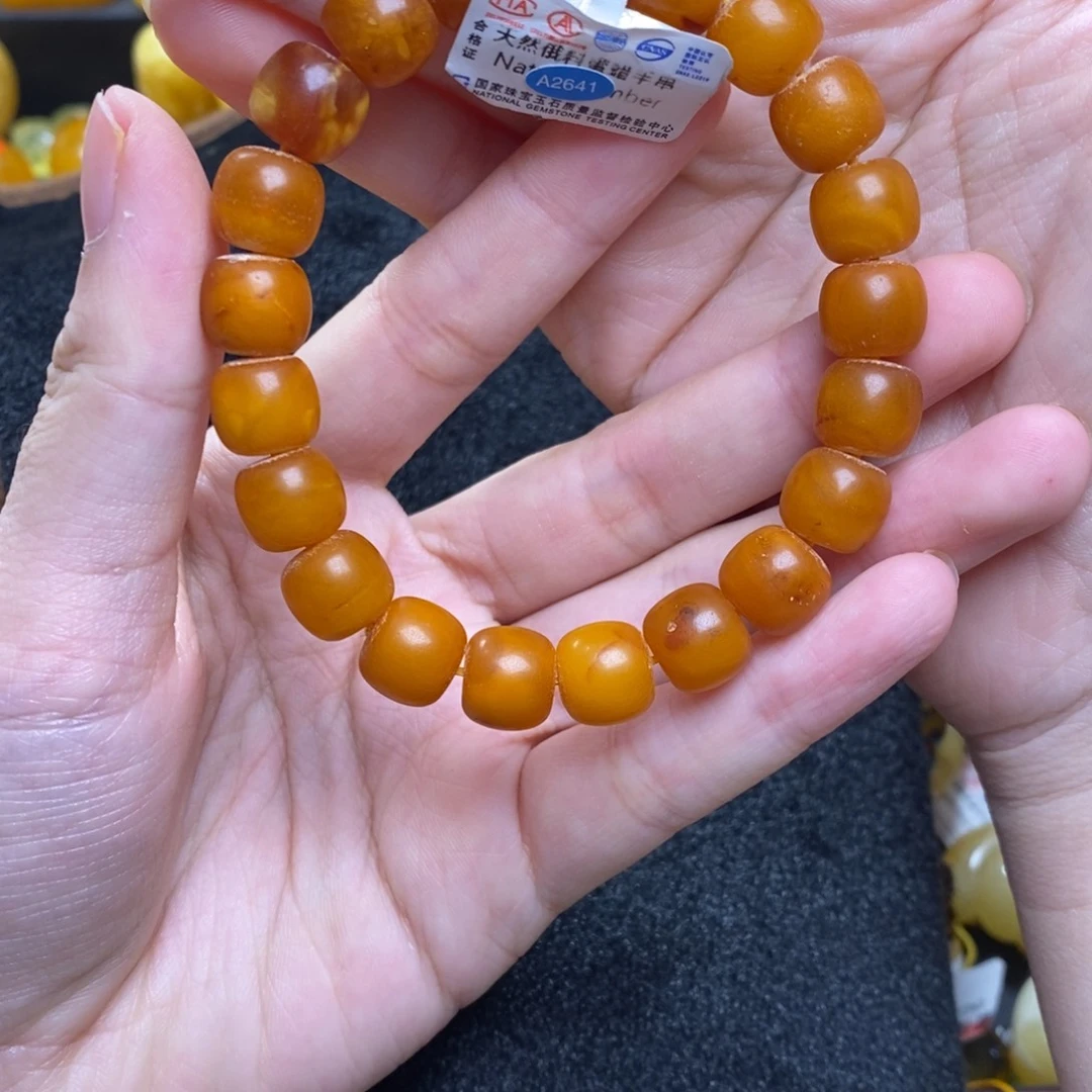 琥珀未镶嵌珠宝奇石
