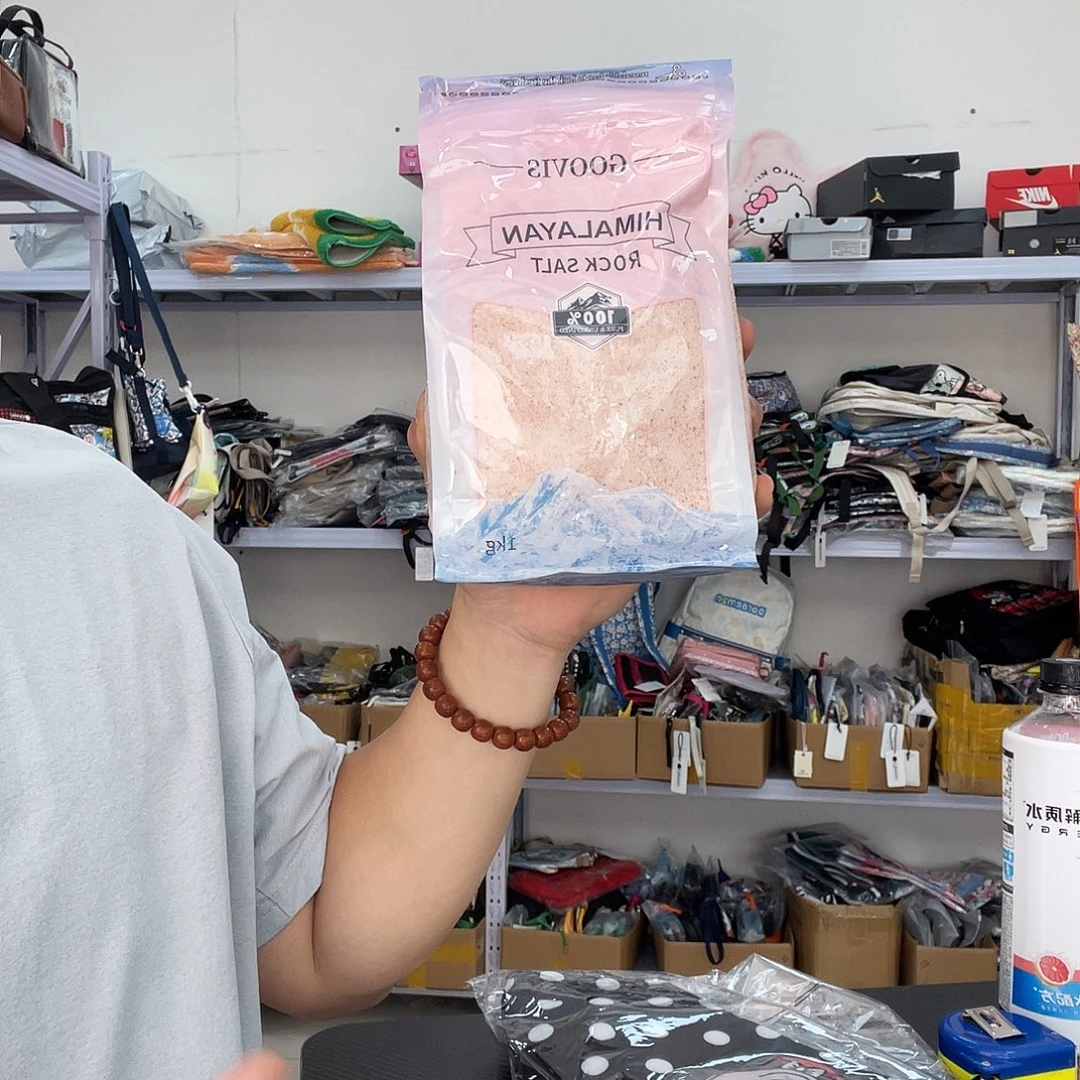 PU化妆包等产品和产品