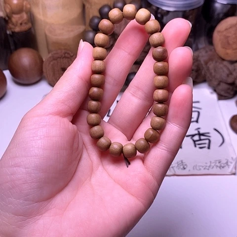 檀香木手串/手链檀香7/8单圈顺纹