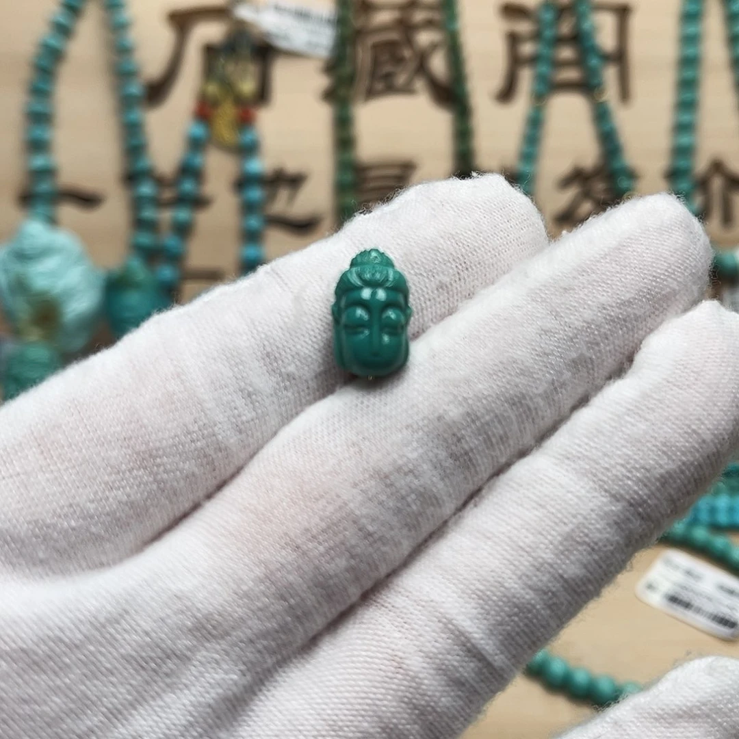 绿松石雕刻未镶嵌