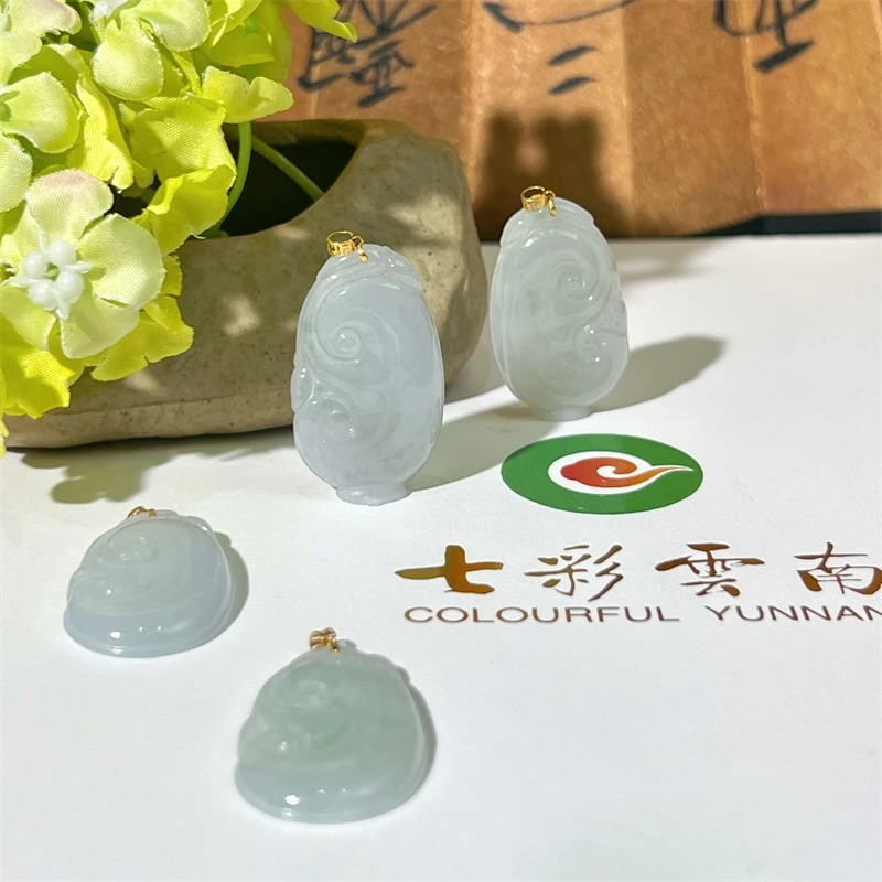 Colourful Yunnan/七彩云南【618】翡翠如意挂件(多样发其一)赠扣头