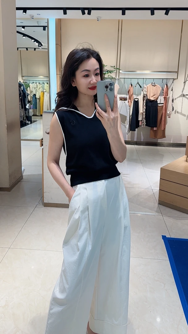 25213353【高斯雪岚】新款休闲时尚减龄针织衫