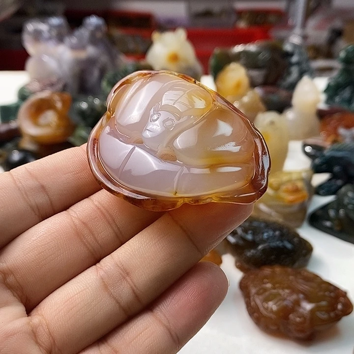 未镶嵌颈饰玛瑙/玉髓