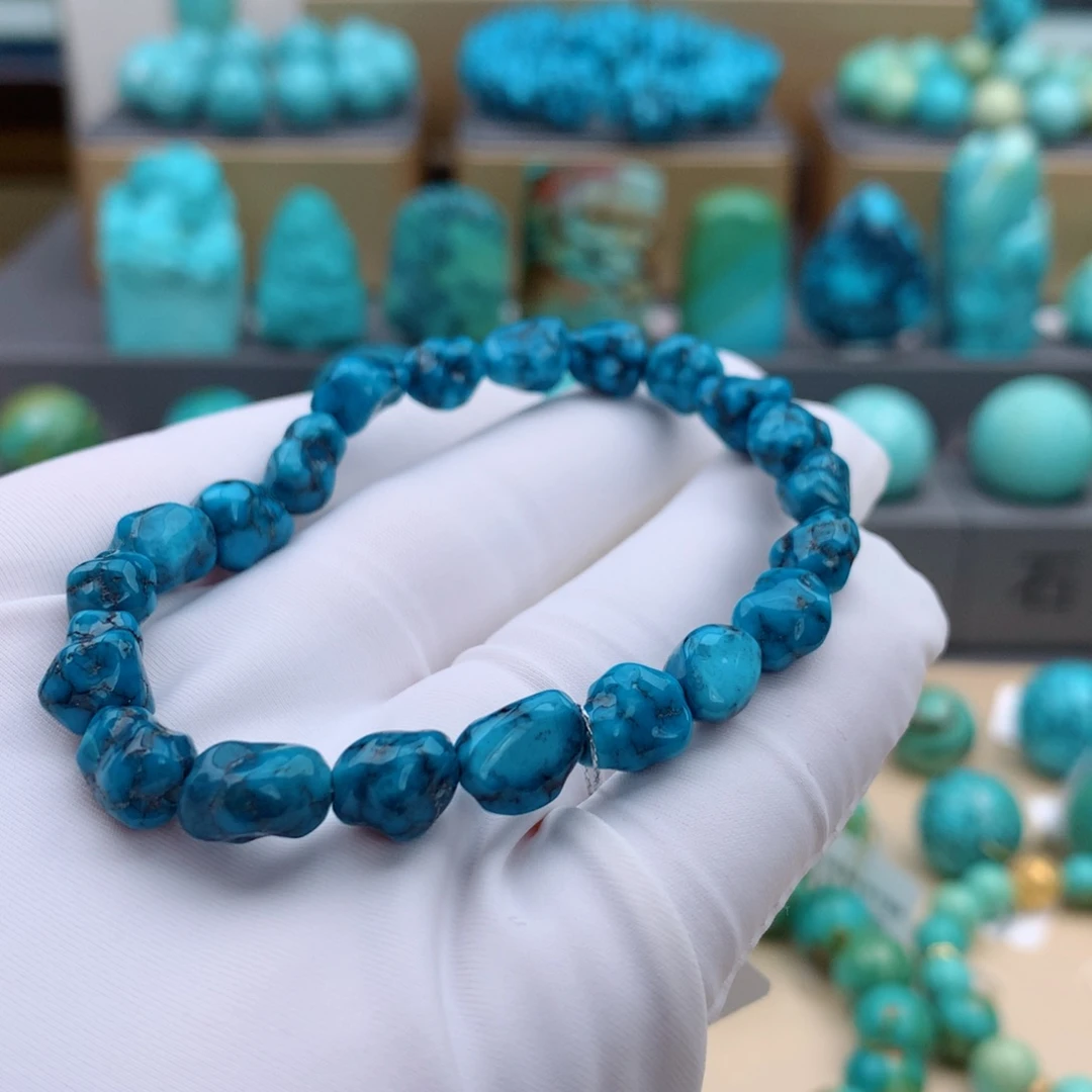 未镶嵌绿松石颈饰