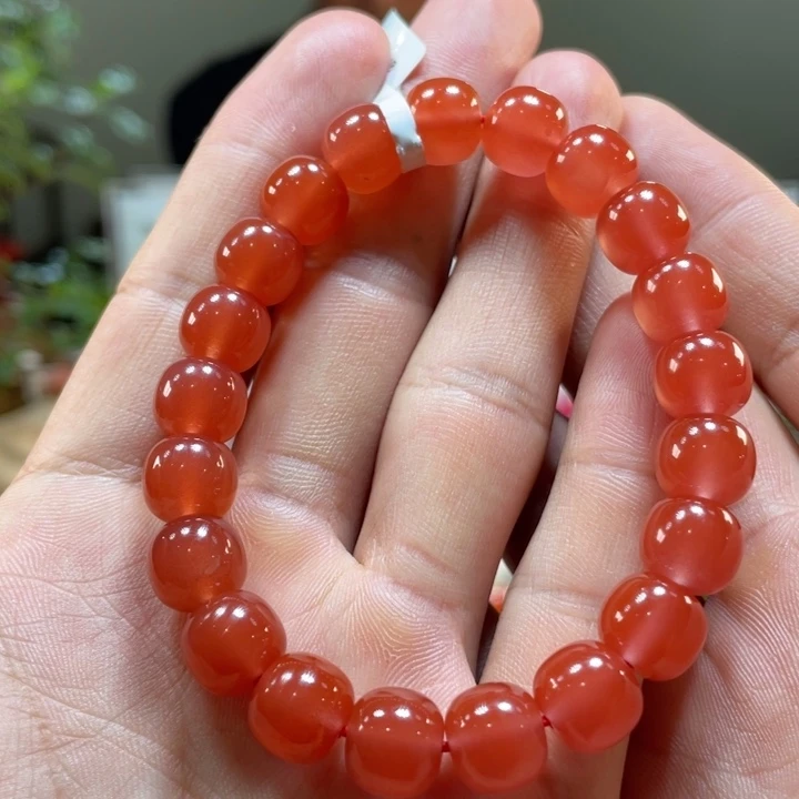 南红玛瑙大黑洞深水红老型单圈10m m未镶嵌