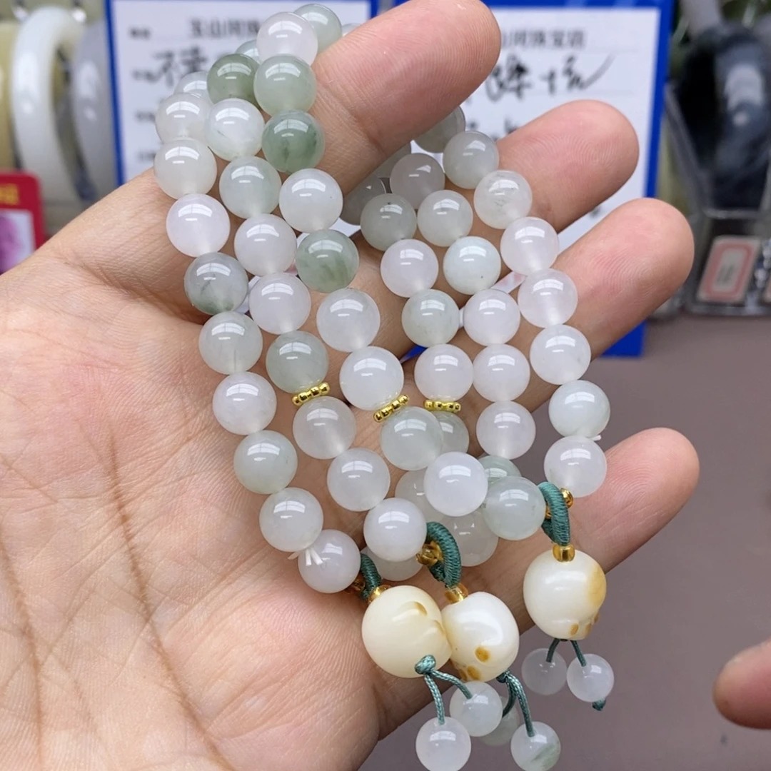 和田玉手串未镶嵌卡8