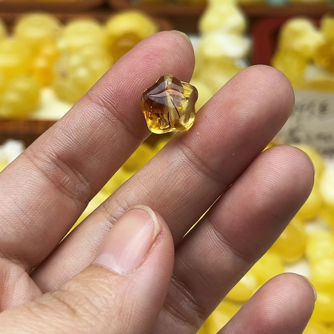 蜜蜡未镶嵌裸石天然