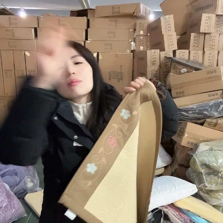 多色沙发垫任意发一