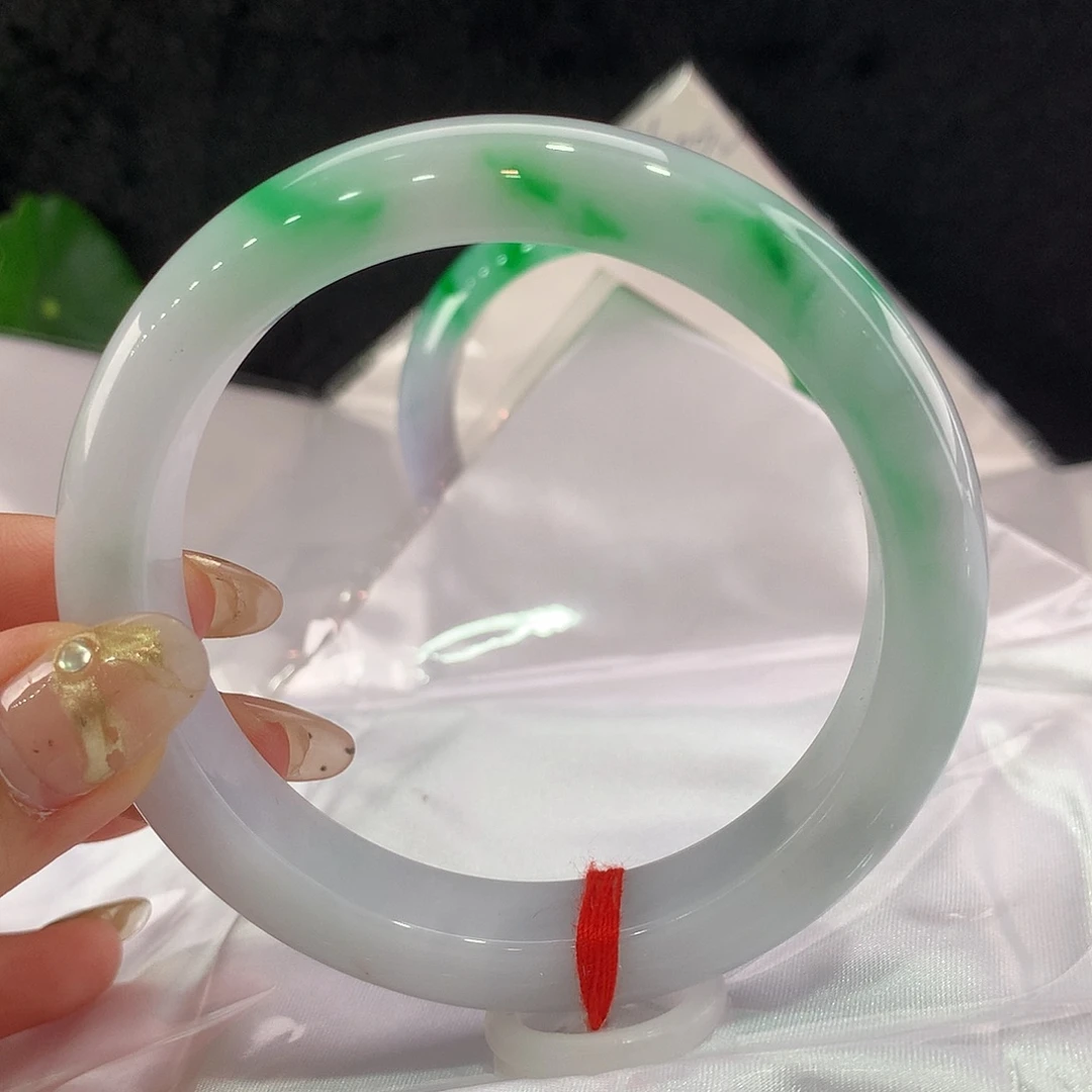 翡翠未镶嵌手镯圈口60.7