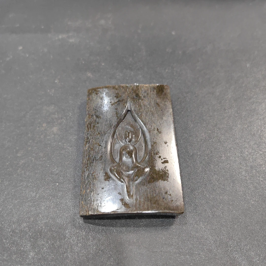 猛犸约24.8克雕刻件AG963