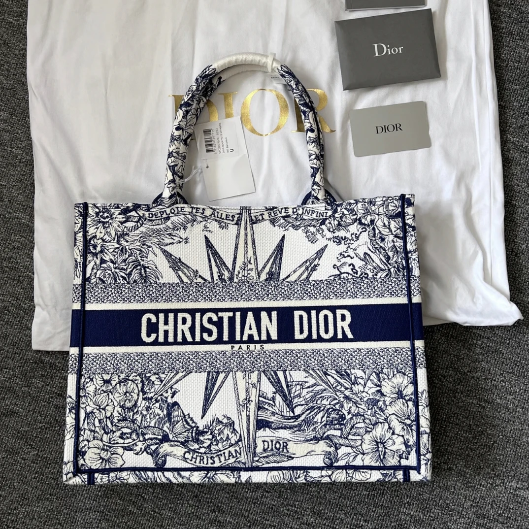 95新 DIOR/迪奥 圣诞版八芒星刺绣tote单肩包 1239581