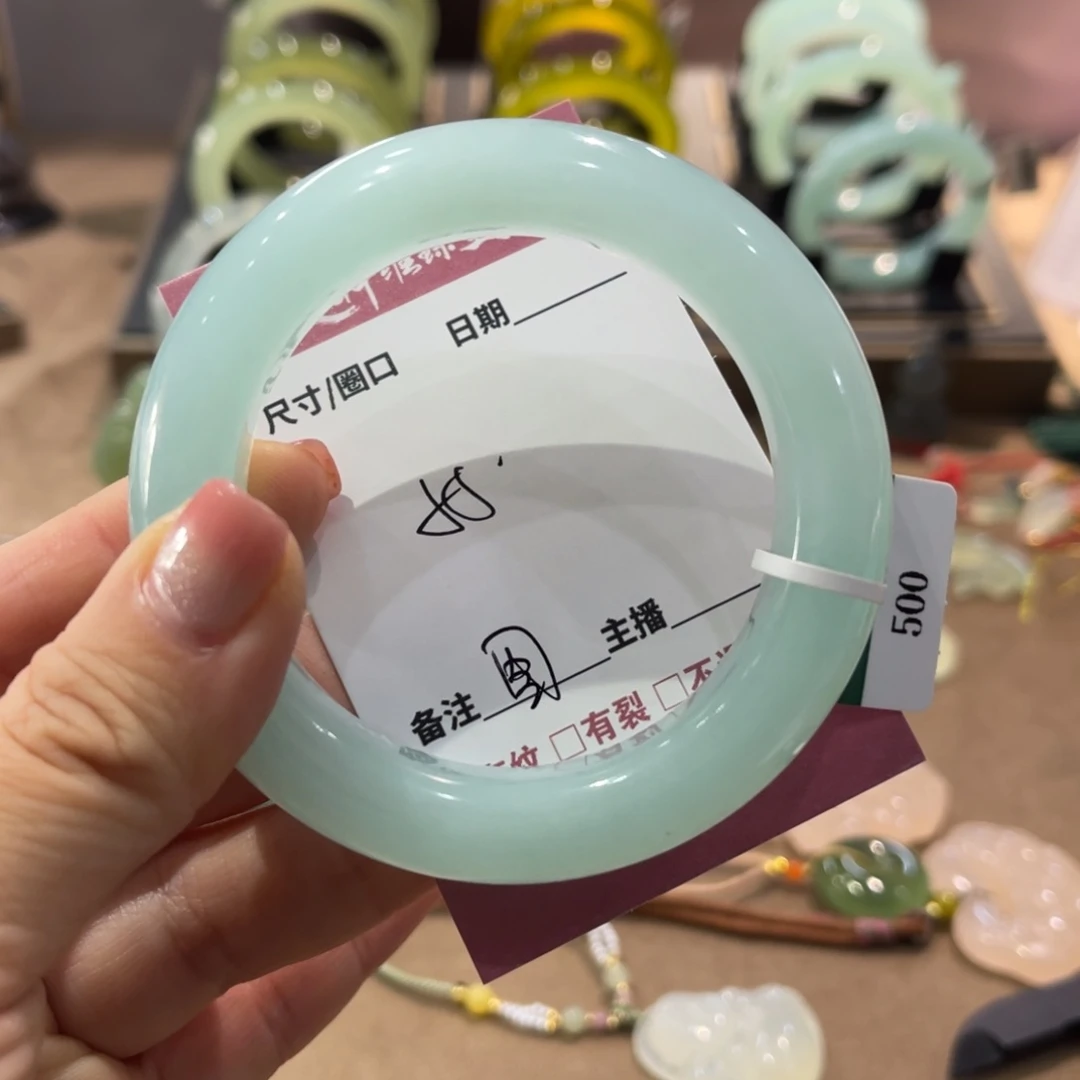 蛇纹石玉手镯未镶嵌?*南