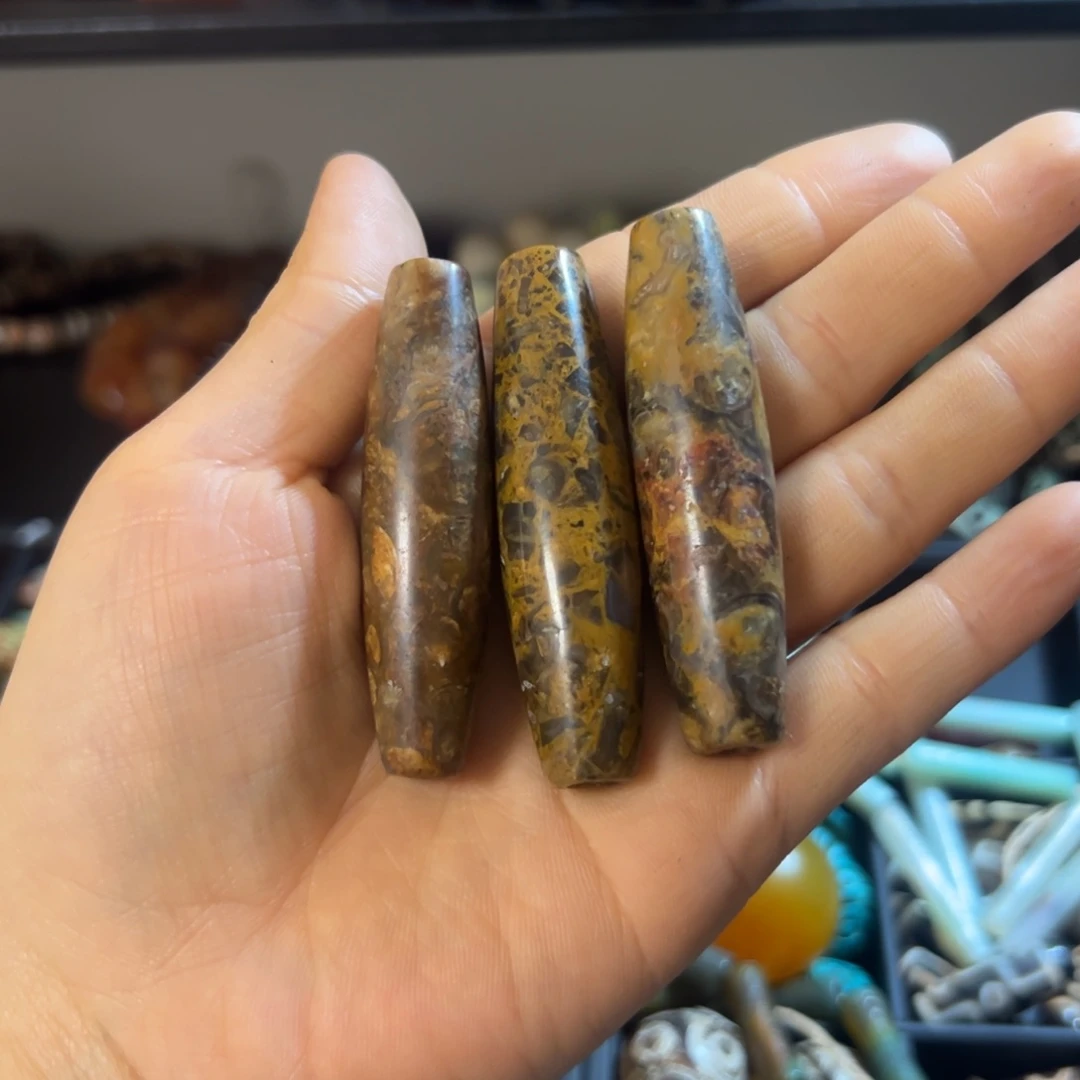 大***文玛瑙/玉髓合金颈饰