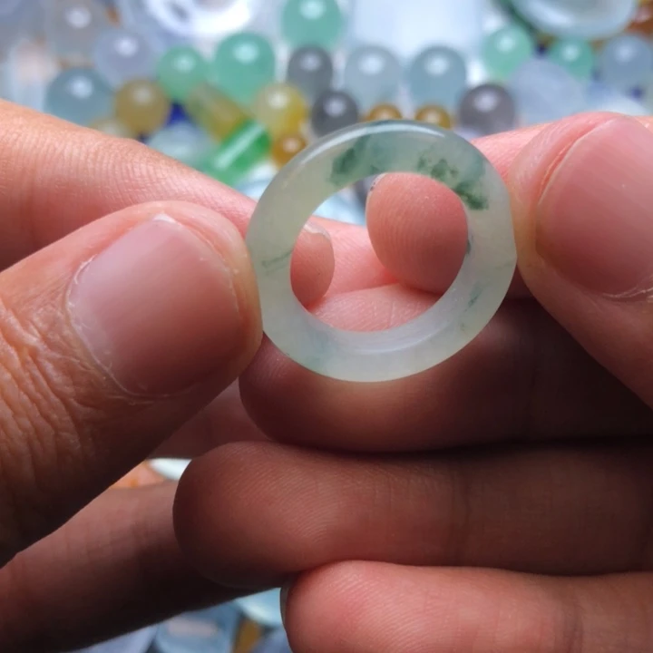 未镶嵌定制翡翠挂件