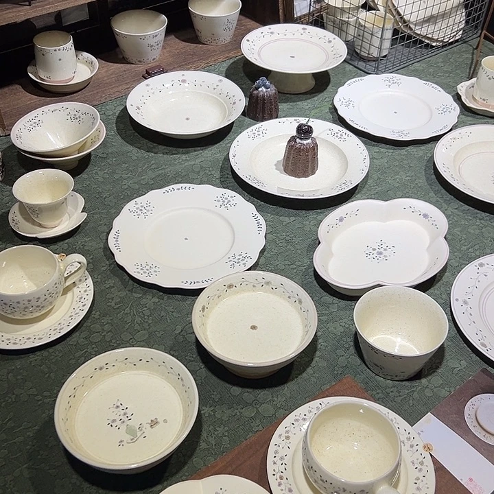 摆件景德镇陶瓷摆件猪猪猪16