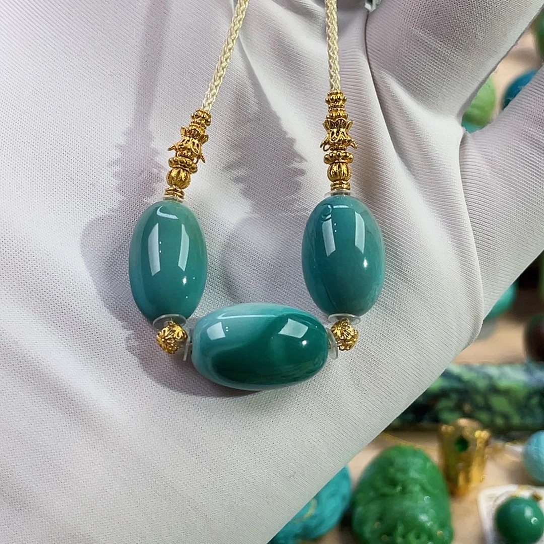 18K金镶嵌绿松石珠宝奇石