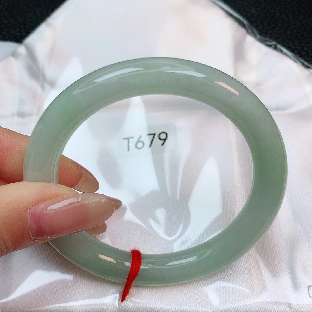 翡翠手镯未镶嵌缅甸天然a货翡翠