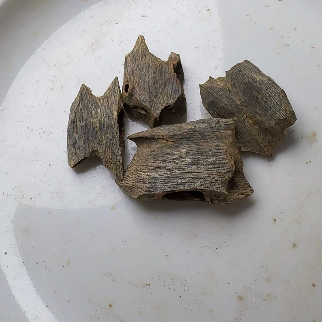 沉香沉香枕用****5沉水黑棋11.3克