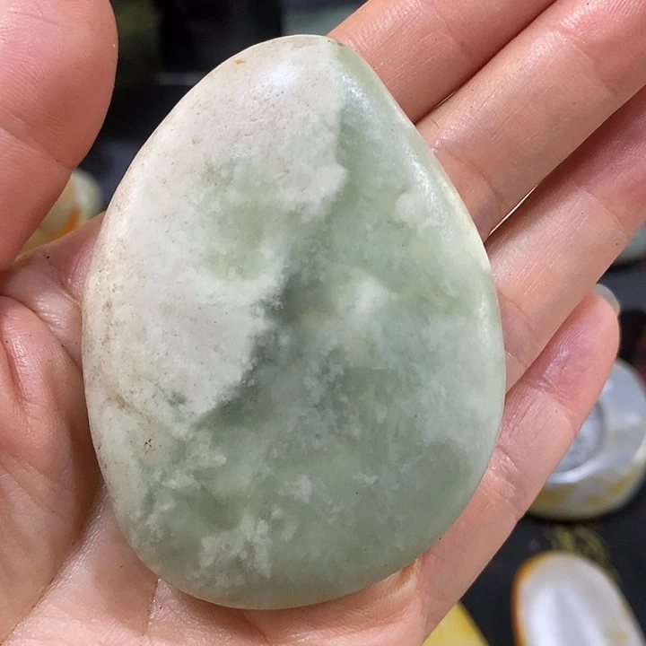 未镶嵌和田玉（糖玉）挂件