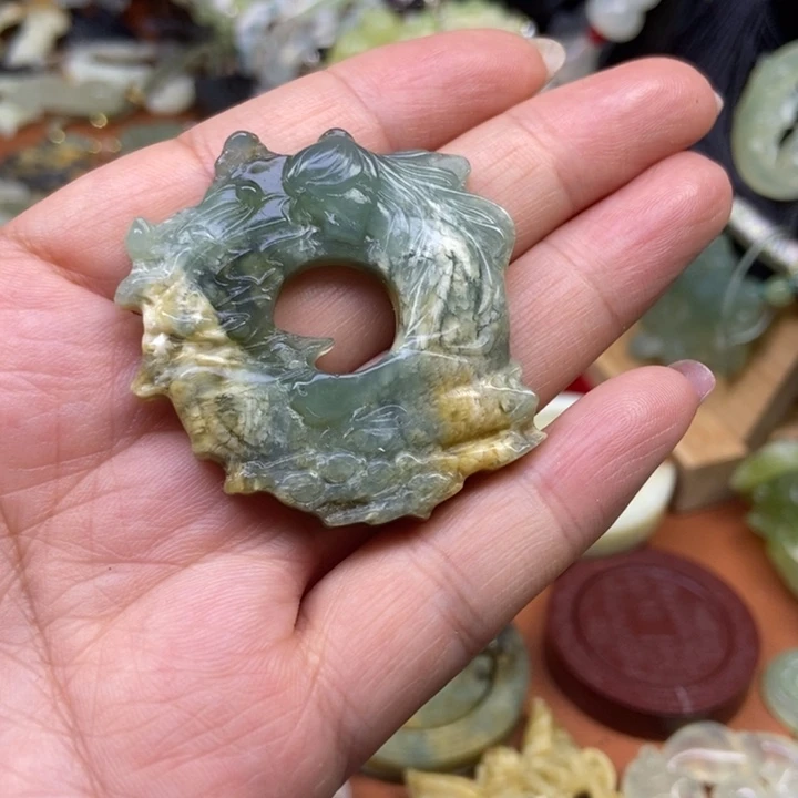 蛇纹石玉合金颈饰
