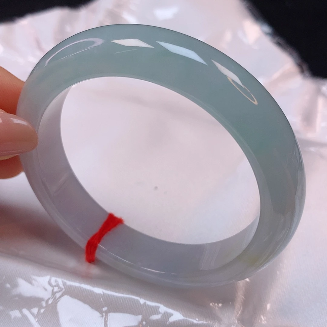 【闪购商品】翡翠手镯未镶嵌?****s55翡翠手镯