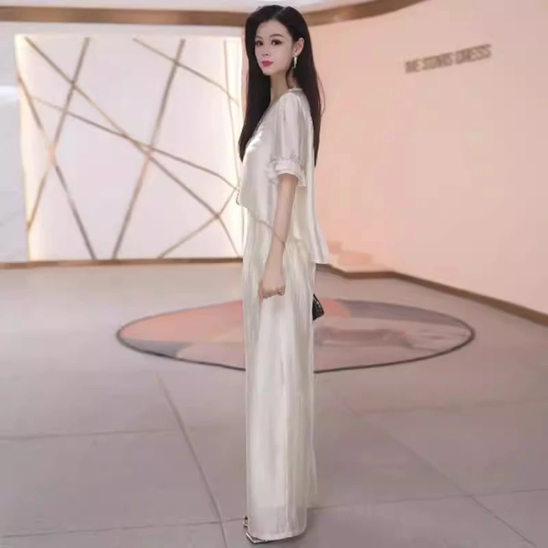 时尚气质套装女2025夏季新款洋气显瘦设计感短袖上衣阔腿裤两件套