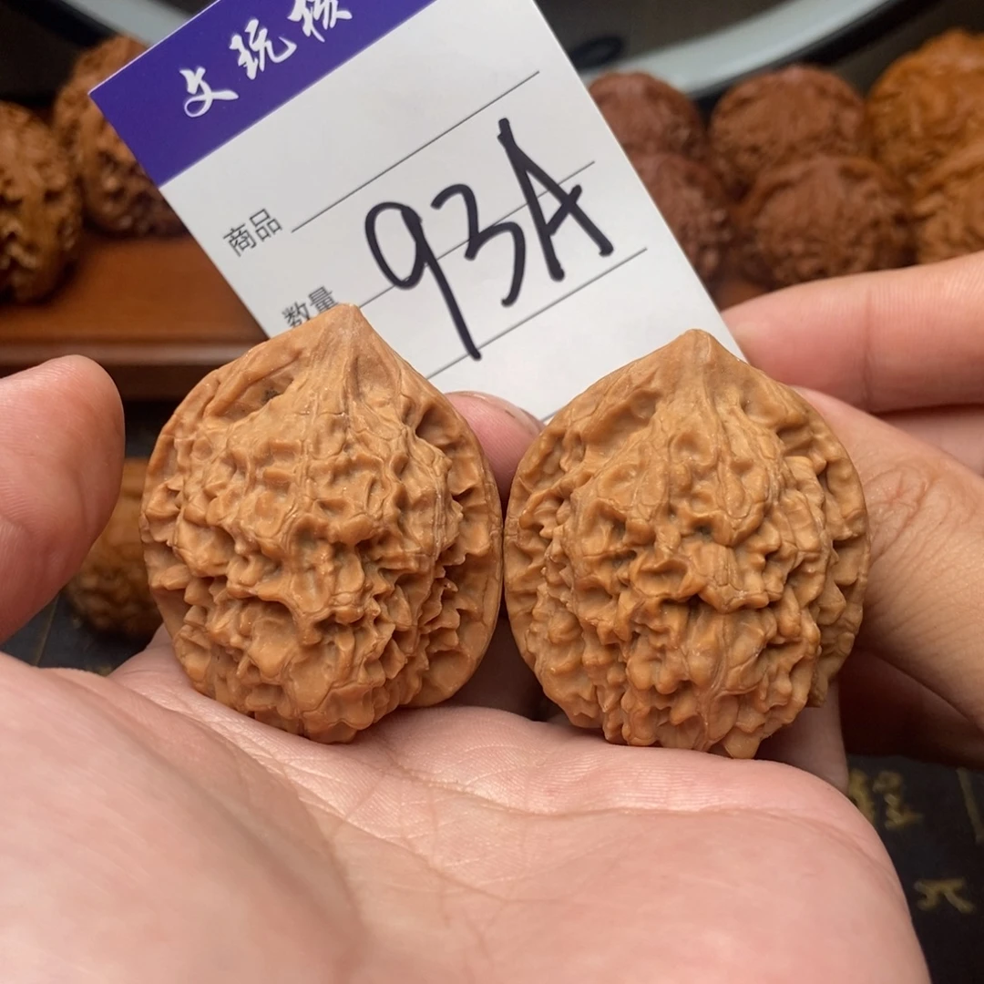 文玩核桃吊坠40官帽