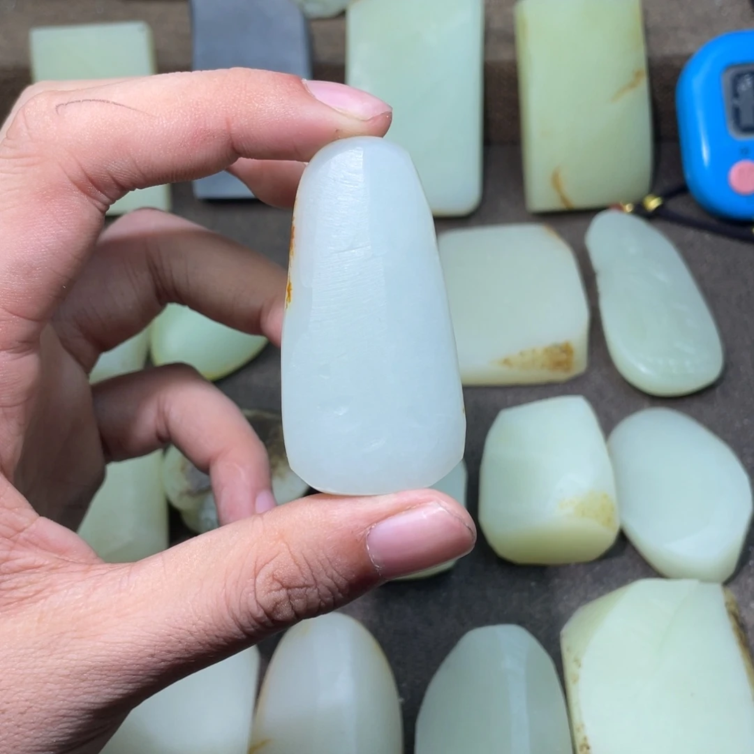 *****定制和田玉未镶嵌和田玉