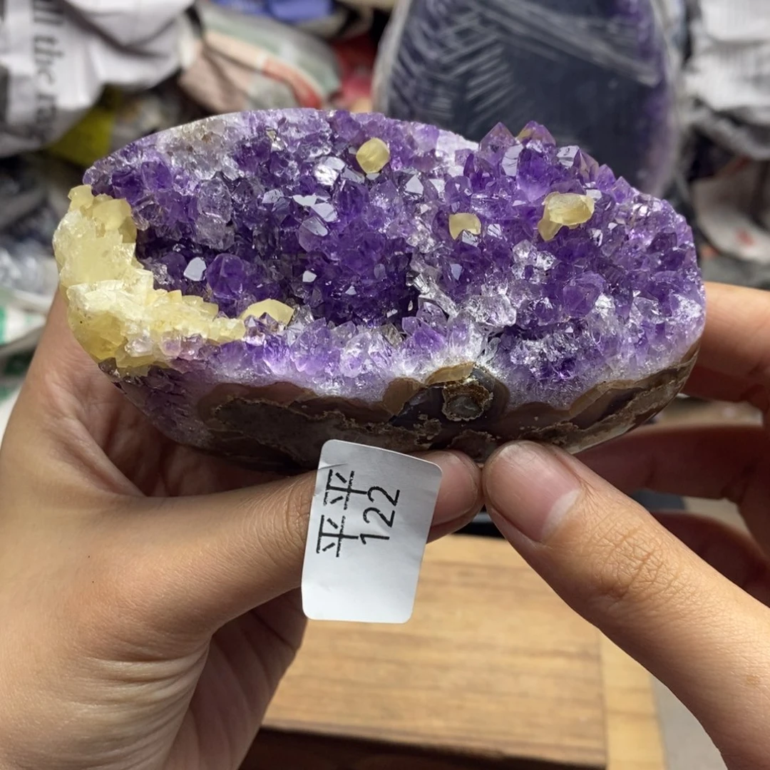 紫晶未镶嵌大型摆件（非配饰）