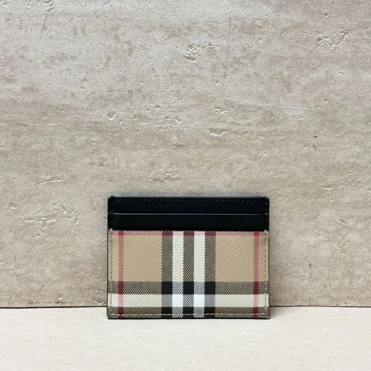 95新/博柏利/钱包/C1858445405/[251203SWB]