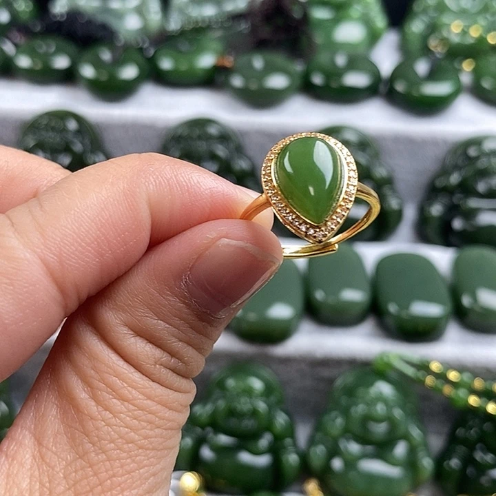 和田玉（碧玉）未镶嵌项链