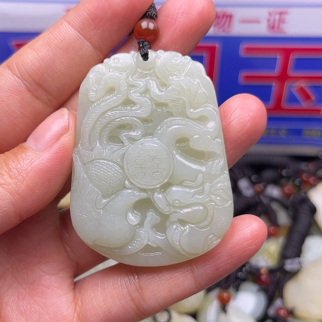 颈饰未镶嵌和田玉