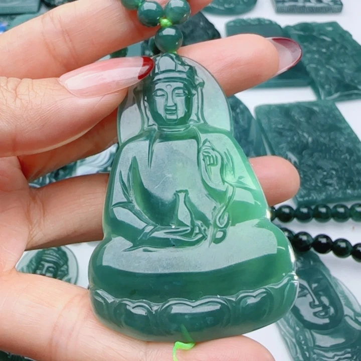 翡翠未镶嵌颈饰多样性发货天然A货翡翠
