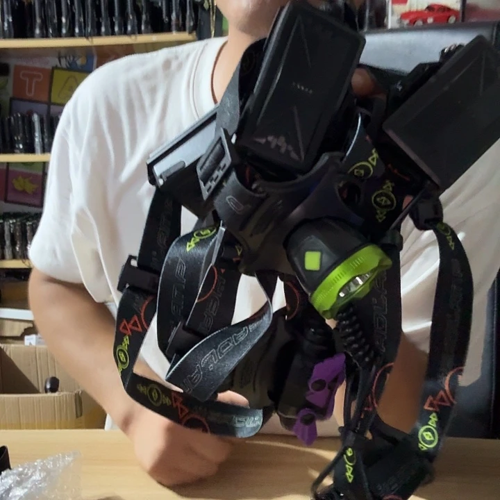 头灯无电池款式随机发不挑款